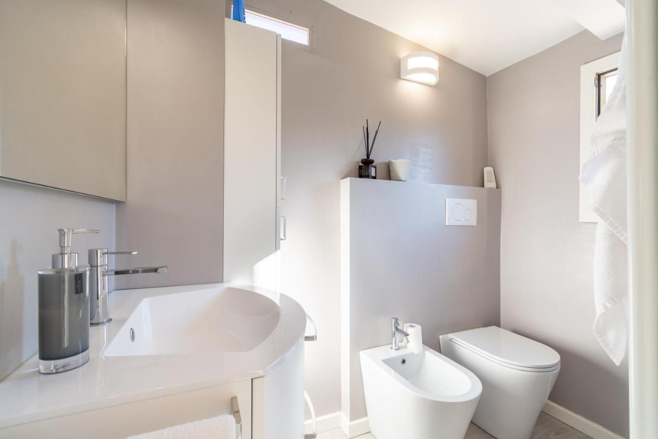 Housmart Tovaglie 9 Int 7 Apartman Bologna Kültér fotó