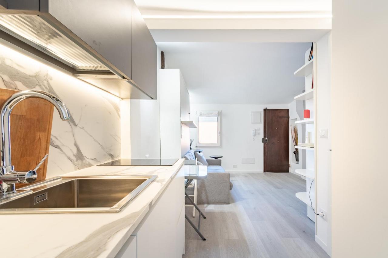 Housmart Tovaglie 9 Int 7 Apartman Bologna Kültér fotó